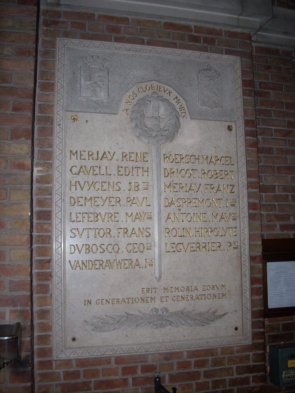 Edith Cavell memorial tablet, Notre Dame de l'Annonciation, Brussels (4).JPG